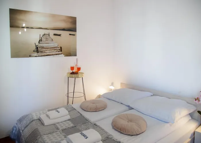 Maya's Flats & 47 - Heweliusza アパート *