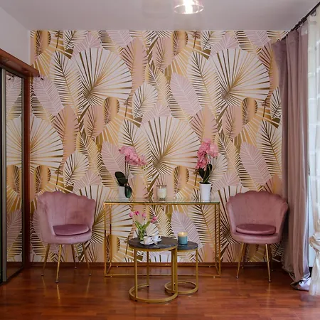 Maya's Flats & 47 - Heweliusza Lägenhet *