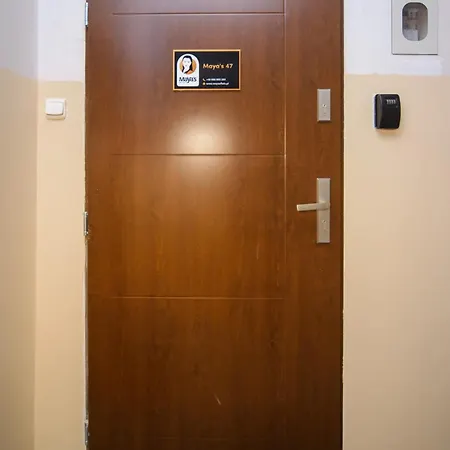 Maya's Flats & 47 - Heweliusza Lägenhet *