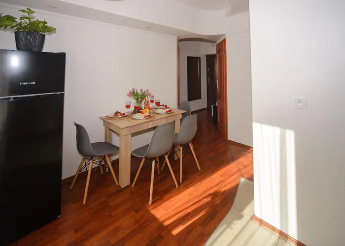 Maya's Flats & 47 - Heweliusza * Gdańsk